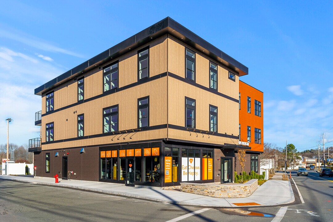 184 Water St in Wakefield, MA - Building Photo