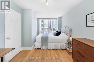 40 Scollard St in Toronto, ON - Building Photo - Building Photo