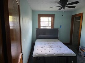 1720 Coleman Ave, Unit 1722 in Lansing, MI - Building Photo