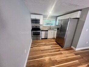 1110 Poinsettia Ave in Orlando, FL - Building Photo - Building Photo