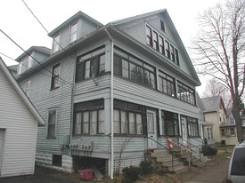 740 N Cottage St Apartamentos