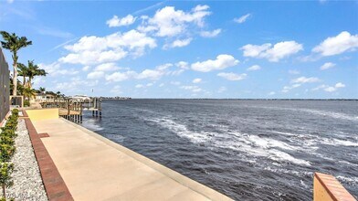 3123 SE 22nd Pl in Cape Coral, FL - Building Photo - Building Photo