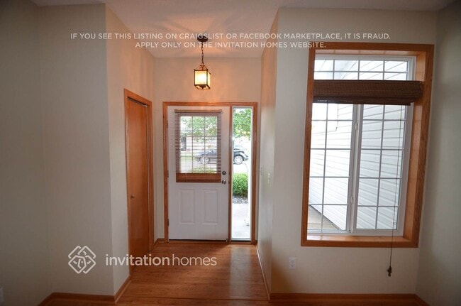 21204 Morgan Dr N in Forest Lake, MN - Building Photo - Building Photo