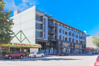 Storia in Burnaby, BC - Building Photo - Building Photo