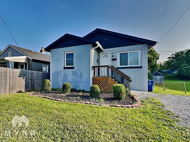 property at 524 Elwood Ave