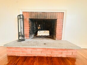266 Linwood St in New Britain, CT - Foto de edificio - Building Photo