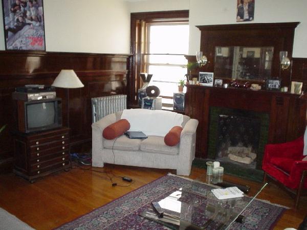 1232 Beacon St in Brookline, MA - Foto de edificio - Building Photo