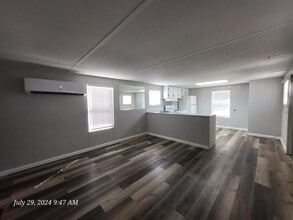 524 S Eden Rd in Golden Valley, AZ - Building Photo - Building Photo