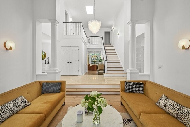 property at 107 Leafield Rd