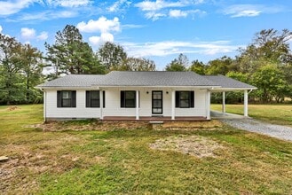 149 Robertson Hill Rd in Dover, TN - Building Photo - Building Photo