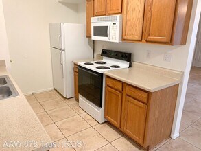 8980 E Speedway Blvd in Tucson, AZ - Building Photo - Building Photo