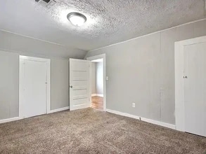 204 N Martinson St in Wichita, KS - Building Photo - Building Photo