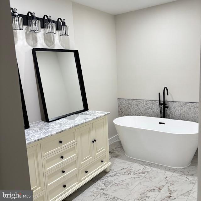 2317 Callow Ave in Baltimore, MD - Foto de edificio - Building Photo