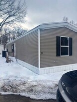 55 Mindi Ct in Erie, PA - Building Photo