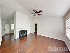 244 Chastain Way in Dallas, GA - Building Photo - Building Photo