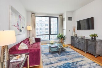 23 W 116th St in New York, NY - Building Photo - Building Photo