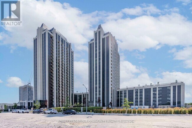 9085-9085 Jane St in Vaughan, ON - Building Photo - Building Photo