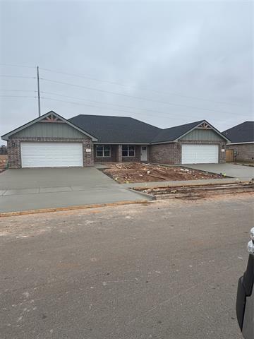 property at 333 Woodstock Ln