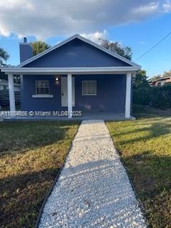 401 NW 51st St in Miami, FL - Foto de edificio