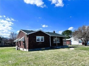 1110 6th St in Fullerton, PA - Building Photo - Building Photo