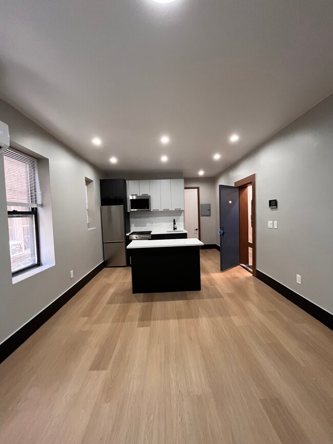 22 Tuers Ave, Unit 1