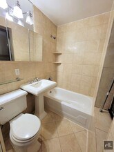 E 50TH ST., Unit 2B in New York, NY - Building Photo - Building Photo