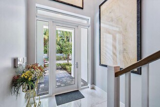 110 Water Clb Wy in North Palm Beach, FL - Foto de edificio - Building Photo