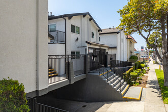 Lawndale Apartments in Lawndale, CA - Building Photo - Building Photo