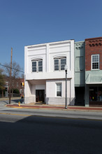 152 N Main St in Mullins, SC - Foto de edificio - Building Photo