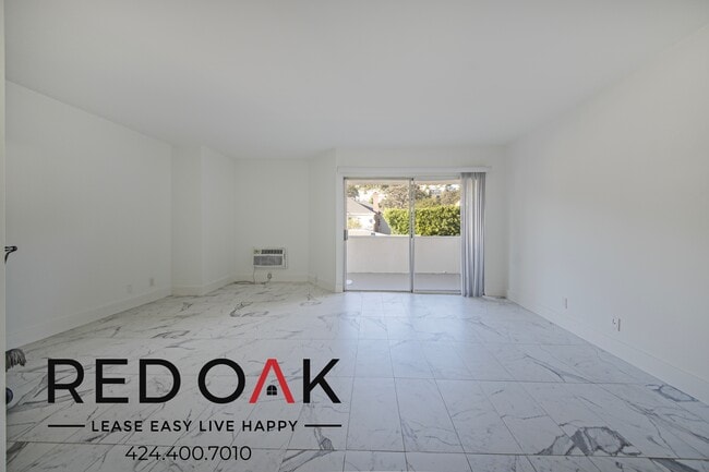 property at 3949 Los Feliz Blvd