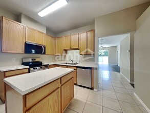 1345 Brooke View Dr in Odessa, FL - Building Photo - Building Photo