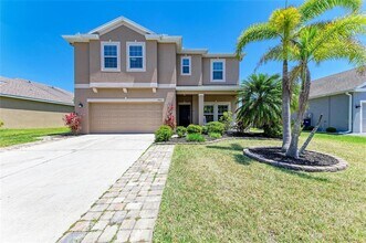 7822 110th Ave E in Parrish, FL - Building Photo - Building Photo