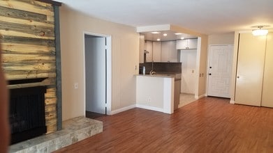 4978 Park Pl, Unit C in Yorba Linda, CA - Building Photo - Building Photo