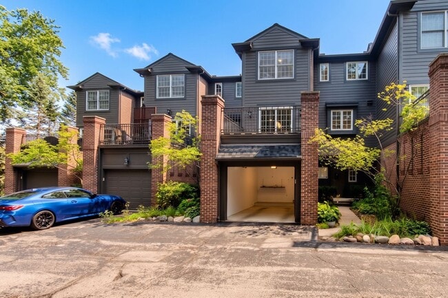 property at 805 N Sherman Dr