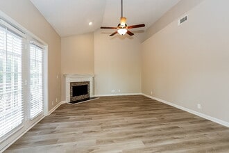 1806 Rory Cove in La Vergne, TN - Building Photo - Building Photo