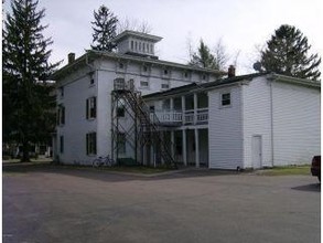 2867 Old Berwick Rd in Bloomsburg, PA - Building Photo - Building Photo