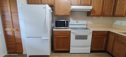 2823 Coleman Ct in Melbourne Village, FL - Building Photo - Building Photo