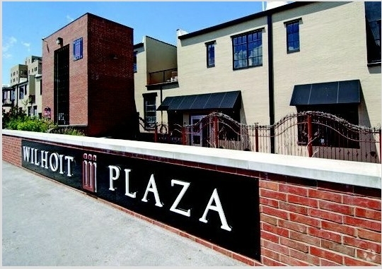 Wilhoit Plaza Lofts in Springfield, MO - Building Photo