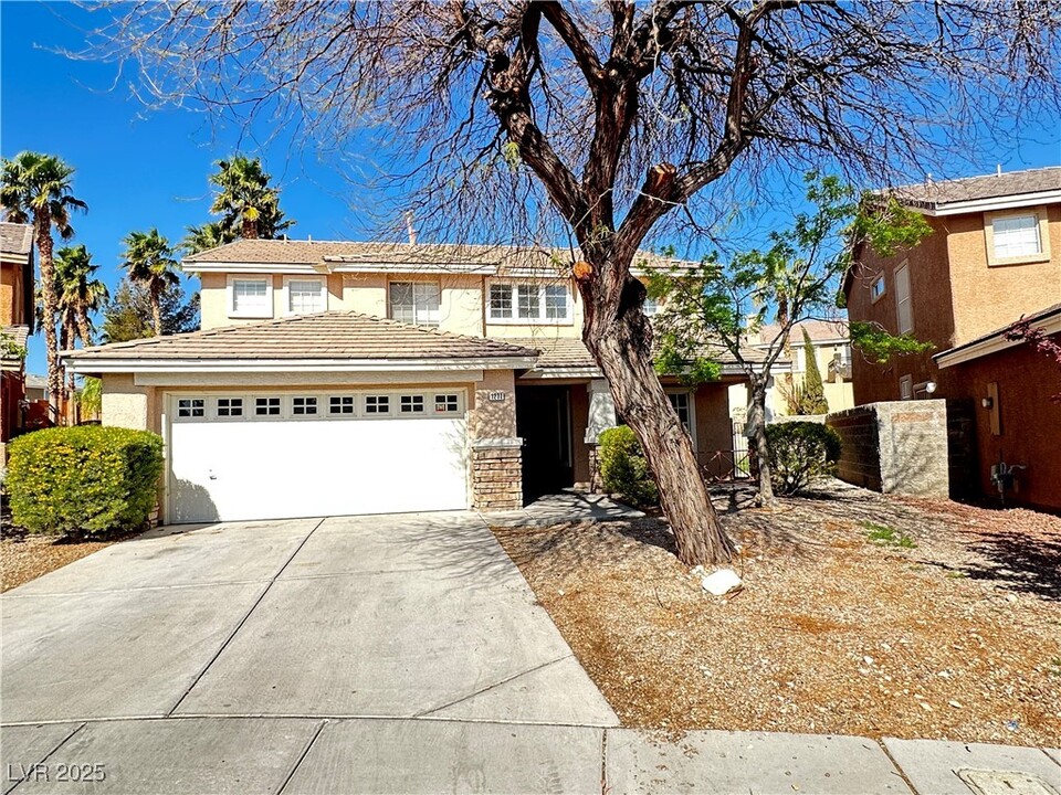 1201 Bainberry Ridge Ln in Las Vegas, NV - Building Photo