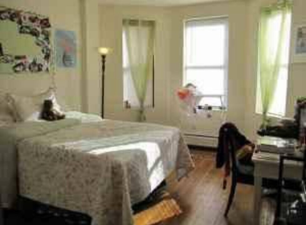 511 Beacon St, Unit 104 in Boston, MA - Building Photo