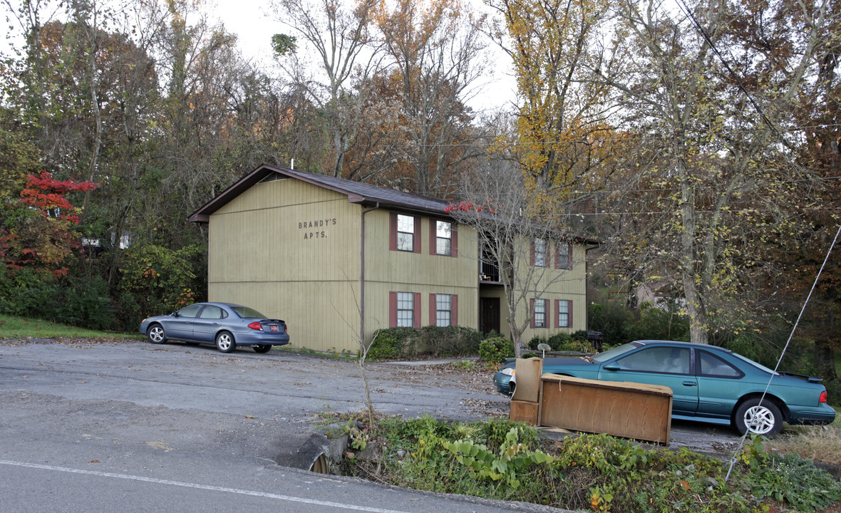 7003 Old Clinton Pike in Knoxville, TN - Building Photo