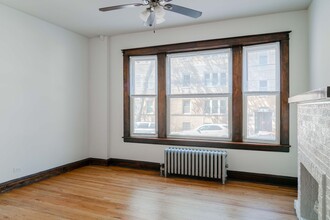 1517 W Waveland Ave in Chicago, IL - Building Photo - Building Photo