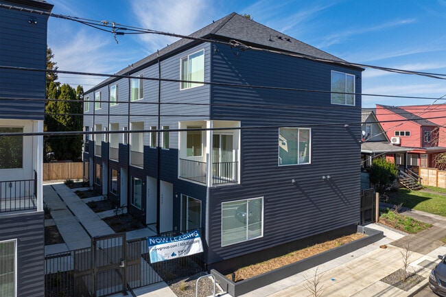 838 North Vancouver Avenue in Portland, OR - Building Photo - Building Photo