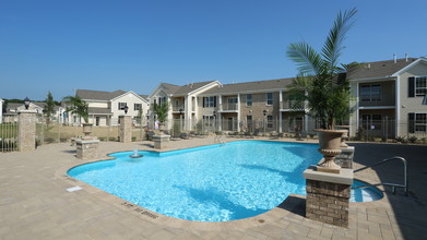 Avery Brooke Apartments in Dublin, OH - Foto de edificio - Building Photo