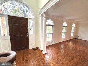 125 Mission Dr in Gaithersburg, MD - Building Photo - Building Photo