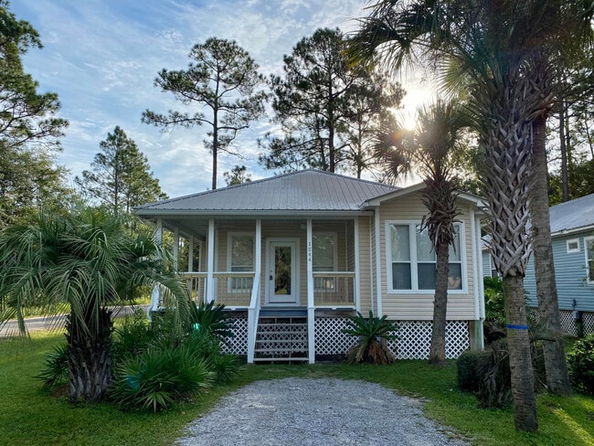 property at 1544 N County Hwy 393