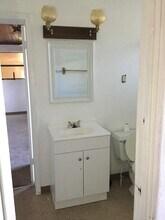 509 E Magnolia St, Unit B in Kissimmee, FL - Building Photo - Building Photo