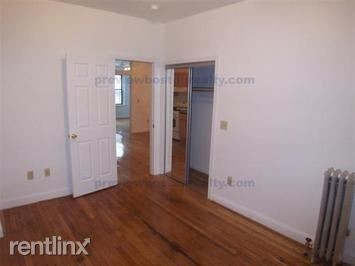 23 Cummings Rd-Unit -APT# 1-R in Boston, MA - Building Photo