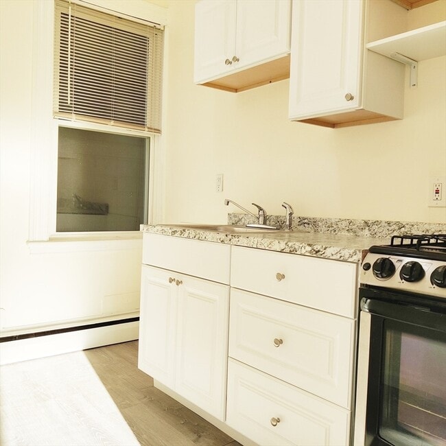 67 Ellery St, Unit #5 in Cambridge, MA - Building Photo - Building Photo