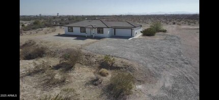 726 Johnson Rd in Buckeye, AZ - Building Photo - Building Photo